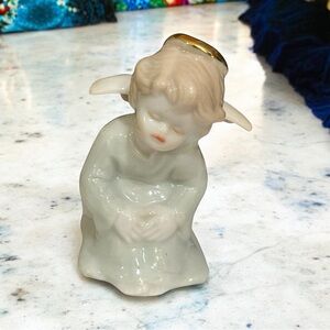 Vtg 1990 Russ Berrie Marbella ‘Angel dressed in Blue” Clip-on Christmas Ornament